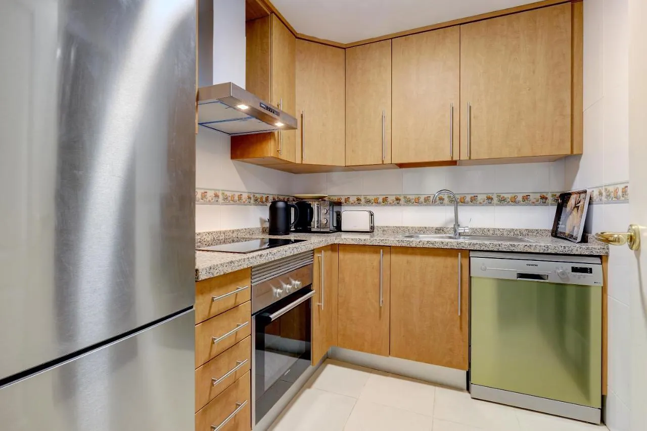 Superb 2-Bed Apartment In Duquesa Manilva 0*,