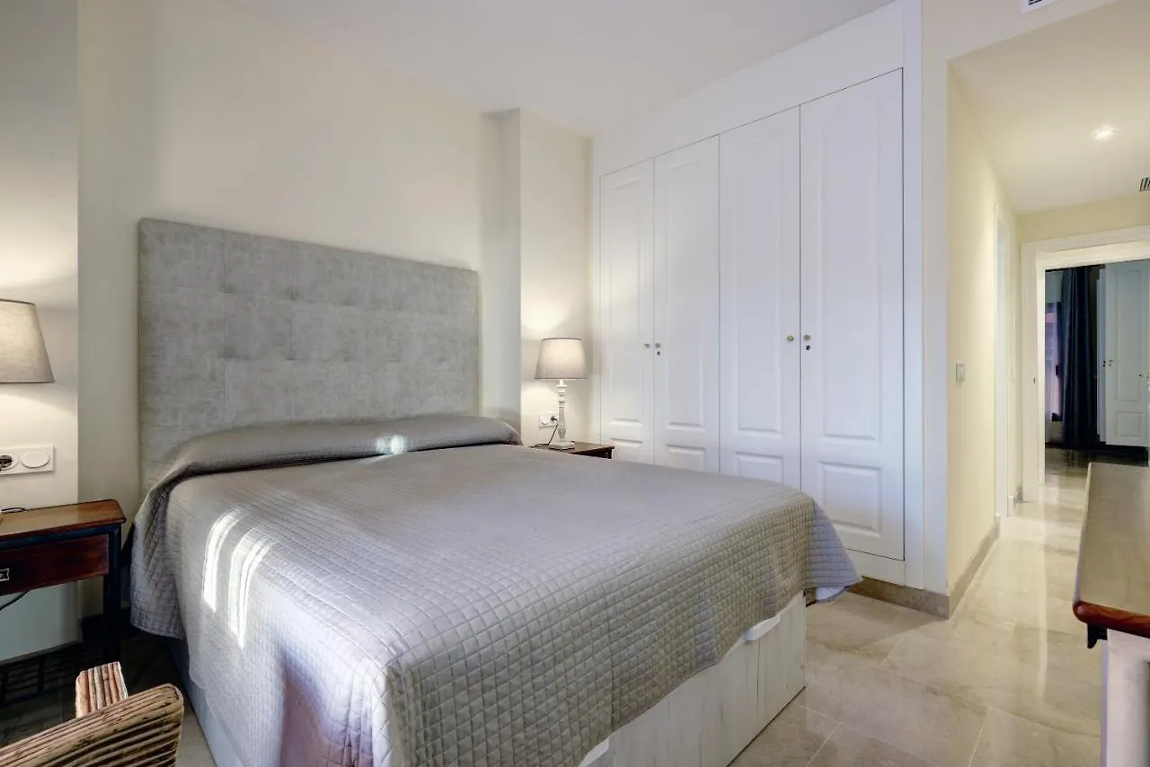 Superb 2-Bed Apartment In Duquesa Manilva Spain