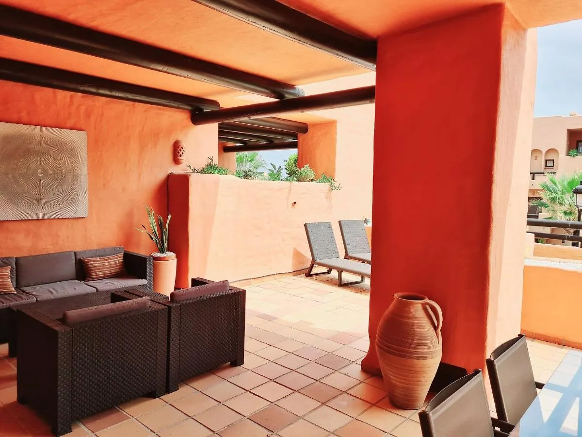 Superb 2-Bed Apartment In Duquesa Manilva